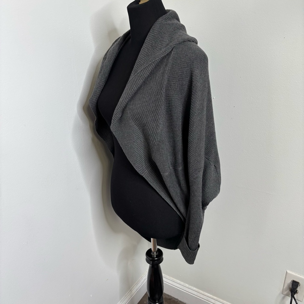 Stitch Fix x Skies are Blue Gray Dassi Cardigan Sweater‎ S/M Dolman Sleeve Hood - Picture 9 of 9